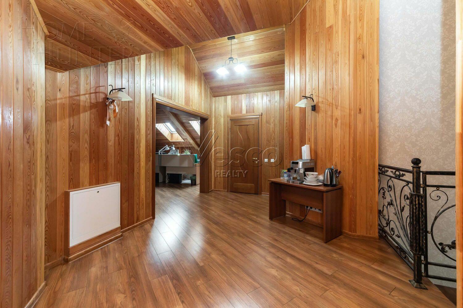 2-этажный коттедж 1 000 м² с отделкой