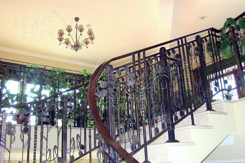 3-этажный коттедж 800 м² с отделкой