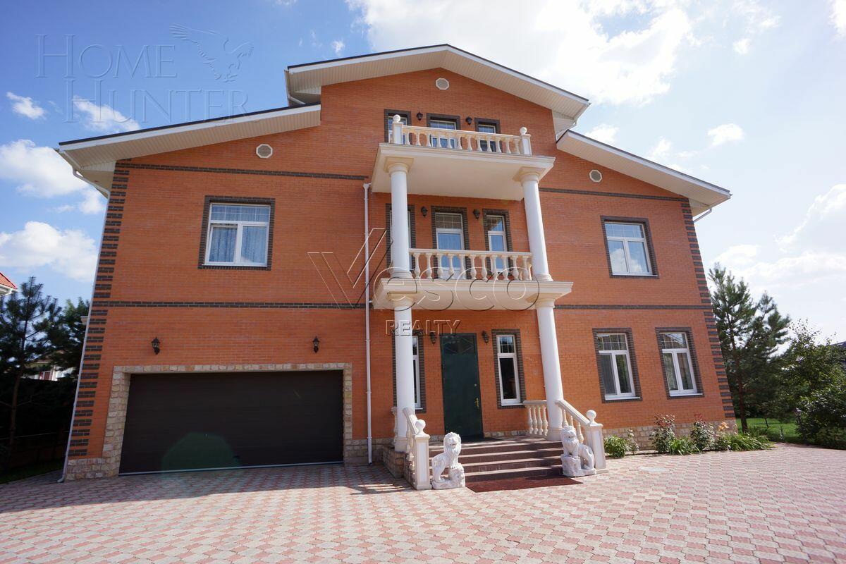 2-этажный коттедж 500 м² с отделкой