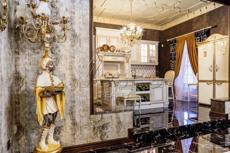 3-этажный коттедж 910 м² с отделкой