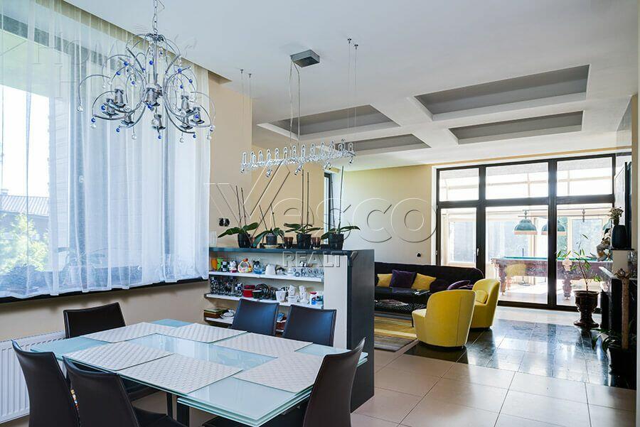 2-этажный коттедж 334 м² с отделкой