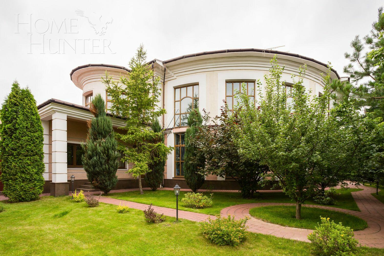 2-этажный коттедж 580 м² с отделкой