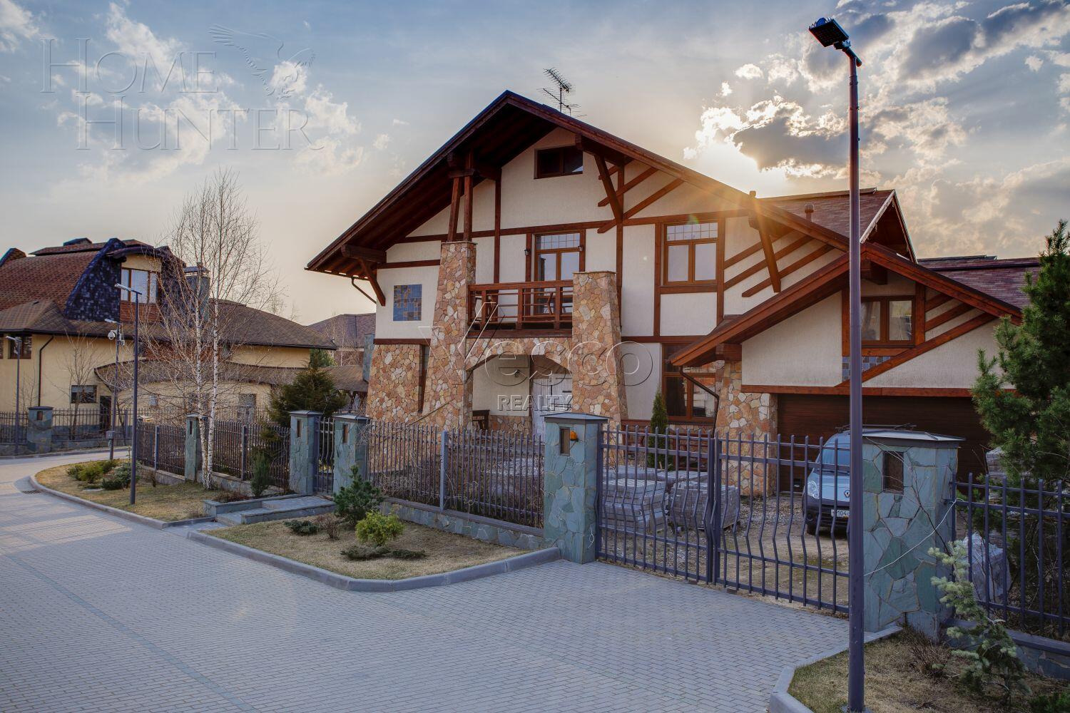 2-этажный коттедж 499.5 м² без отделки