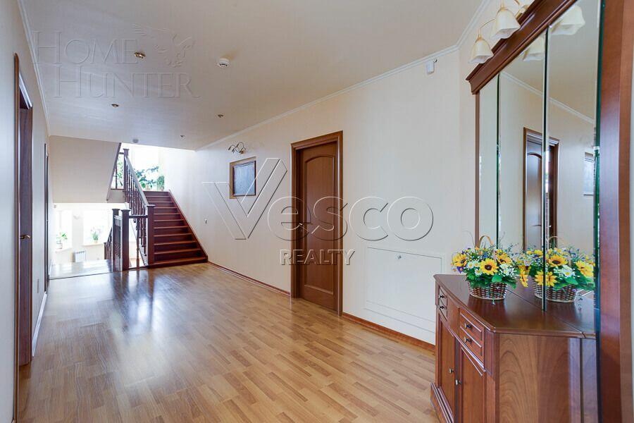 2-этажный коттедж 678 м² с отделкой