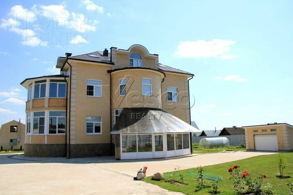 2-этажный коттедж 650 м² с отделкой