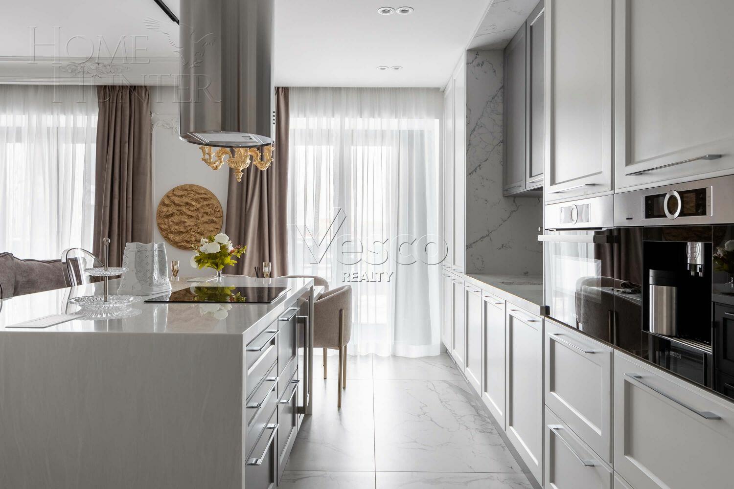 4-КОМН. КВАРТИРА С ОТДЕЛКОЙ 138 М² НА 4 ЭТАЖЕ