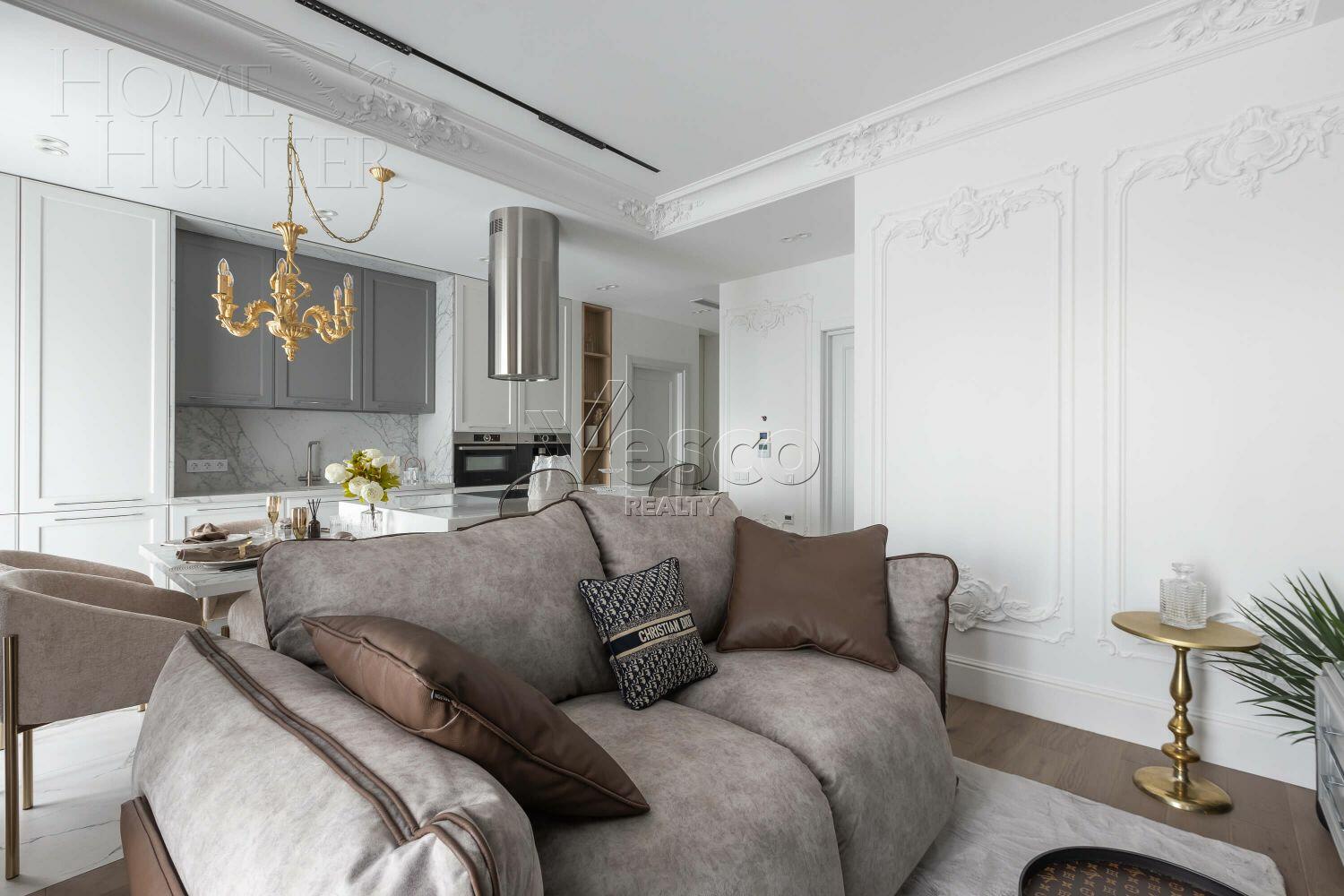 4-КОМН. КВАРТИРА С ОТДЕЛКОЙ 138 М² НА 4 ЭТАЖЕ