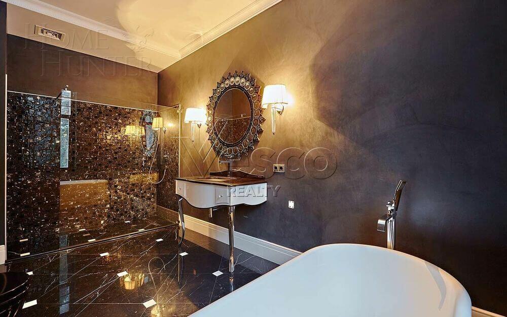 2-этажный коттедж 1 372 м² с отделкой