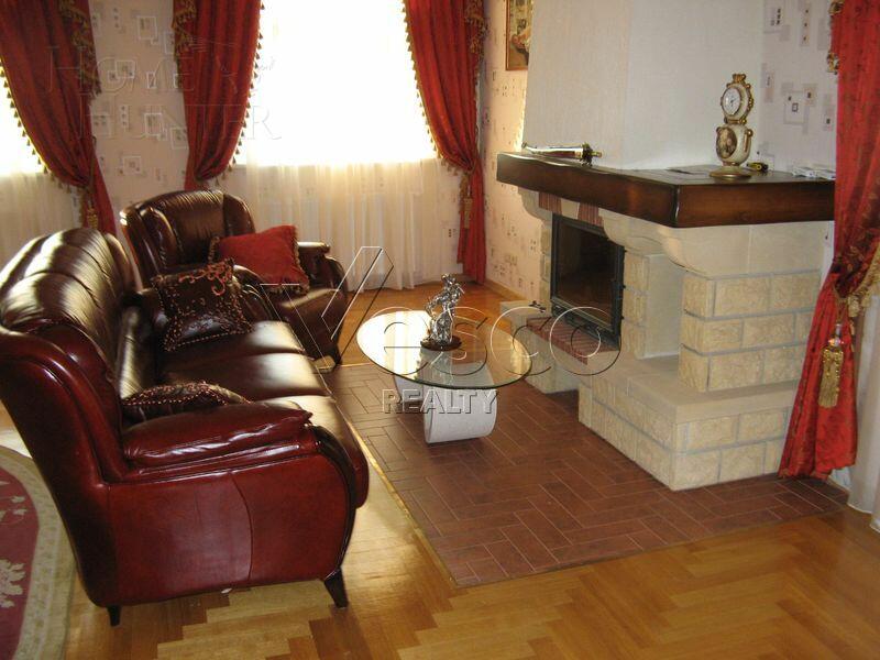 3-этажный коттедж 1 200 м² с отделкой