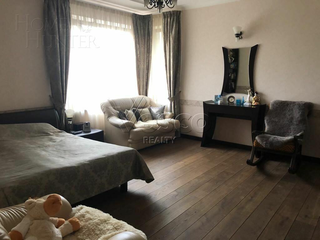 2-этажный коттедж 380 м² с отделкой