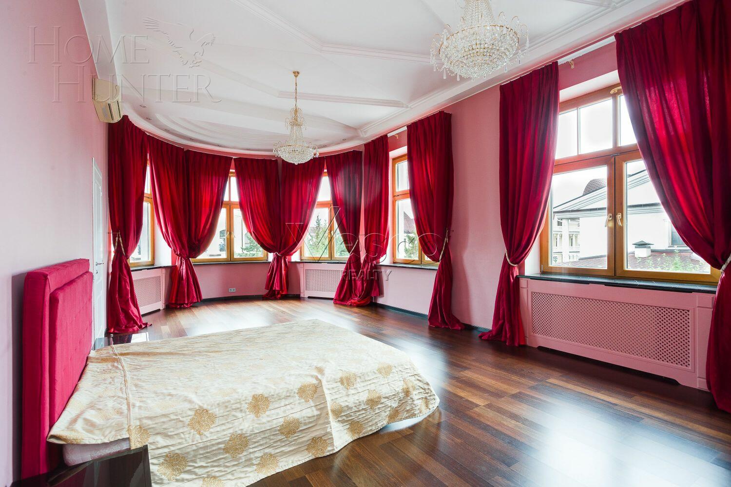 2-этажный коттедж 580 м² с отделкой