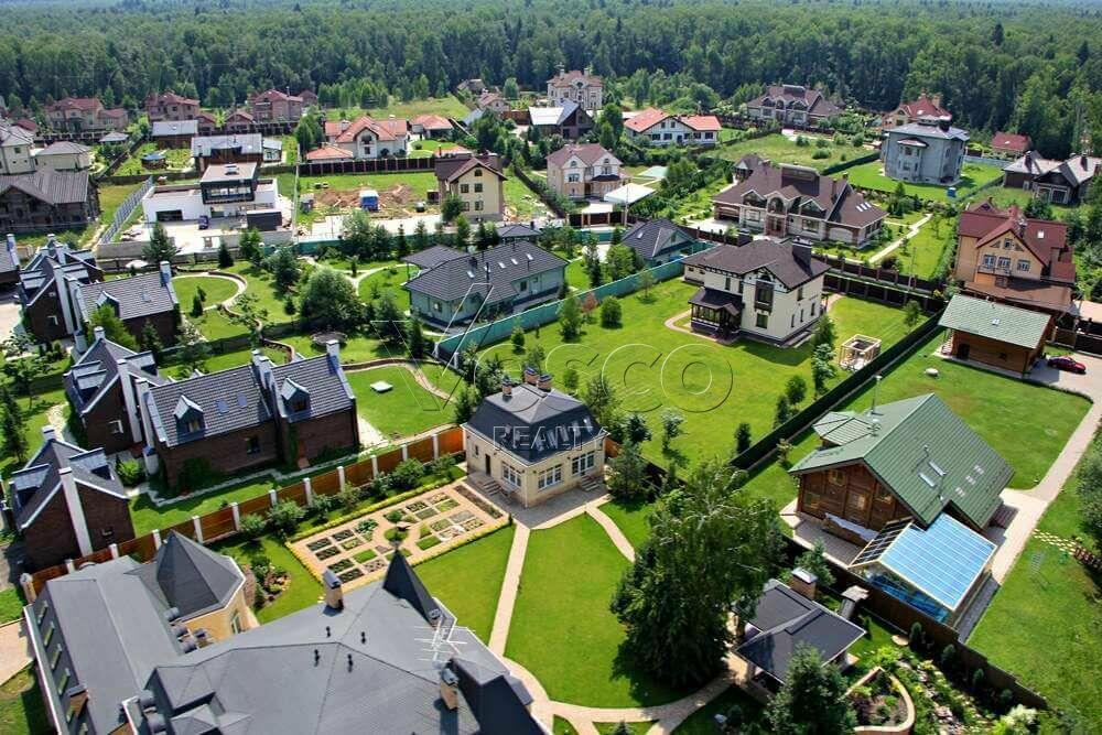 2-этажный коттедж 470 м² с отделкой