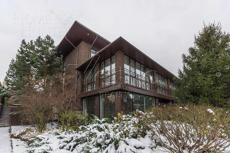 2-этажный коттедж 980 м² с отделкой