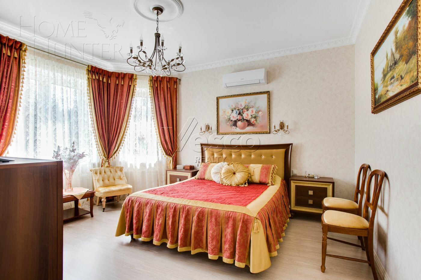 2-этажный коттедж 500 м² с отделкой