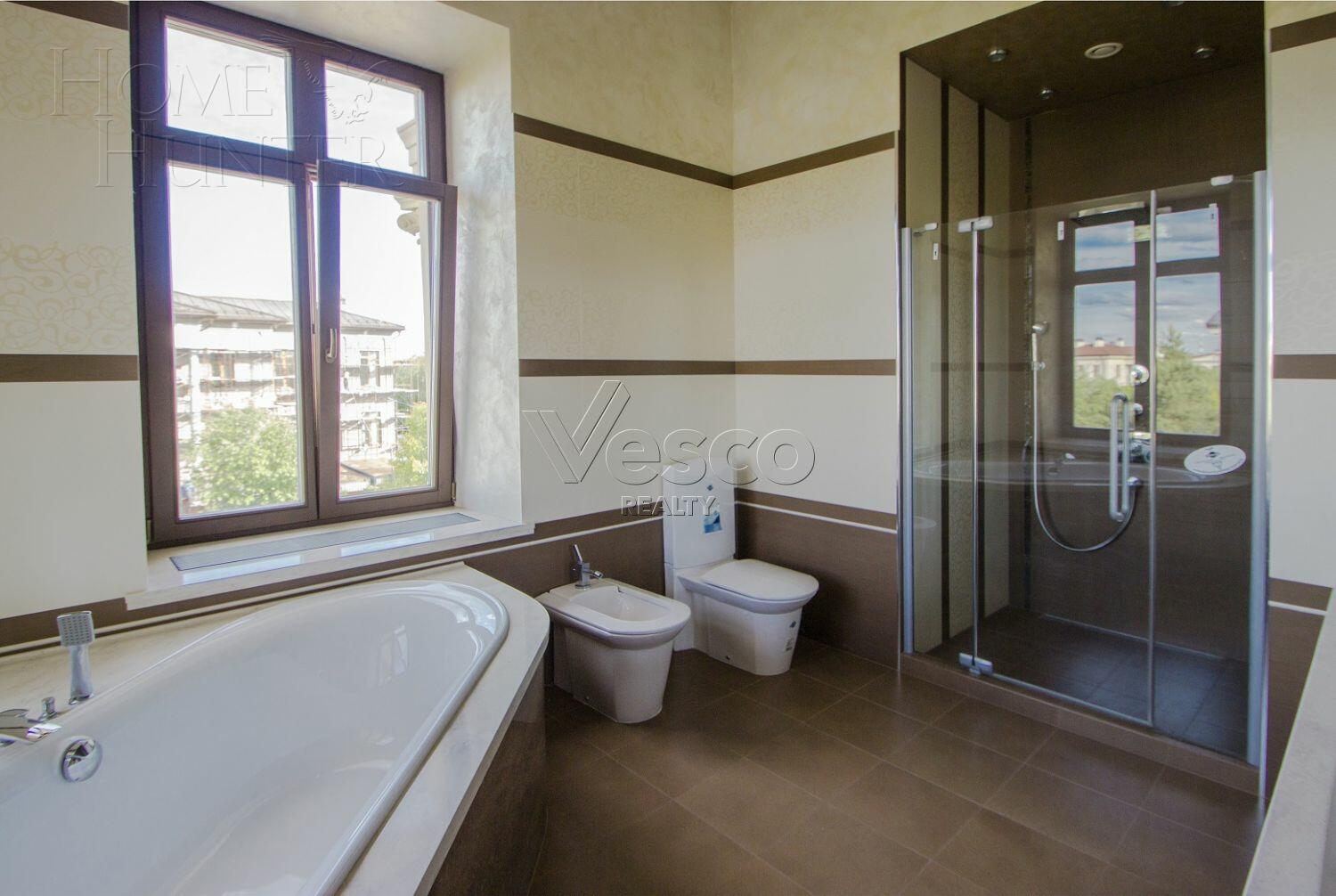 2-этажный коттедж 800 м² с отделкой