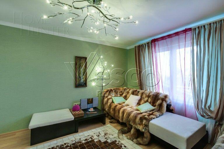 2-этажный коттедж 300 м² с отделкой