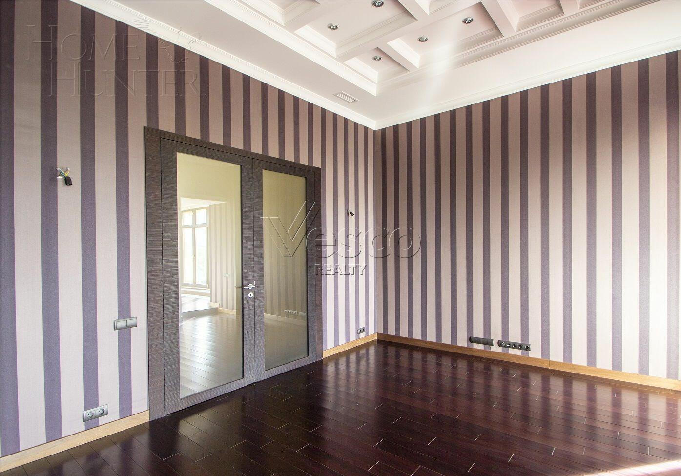 2-этажный коттедж 800 м² с отделкой