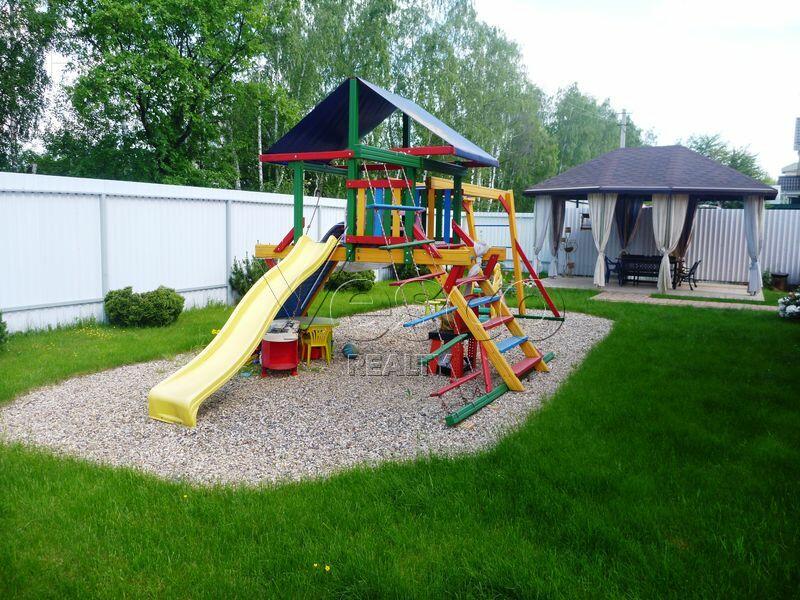 2-этажный коттедж 365 м² с отделкой