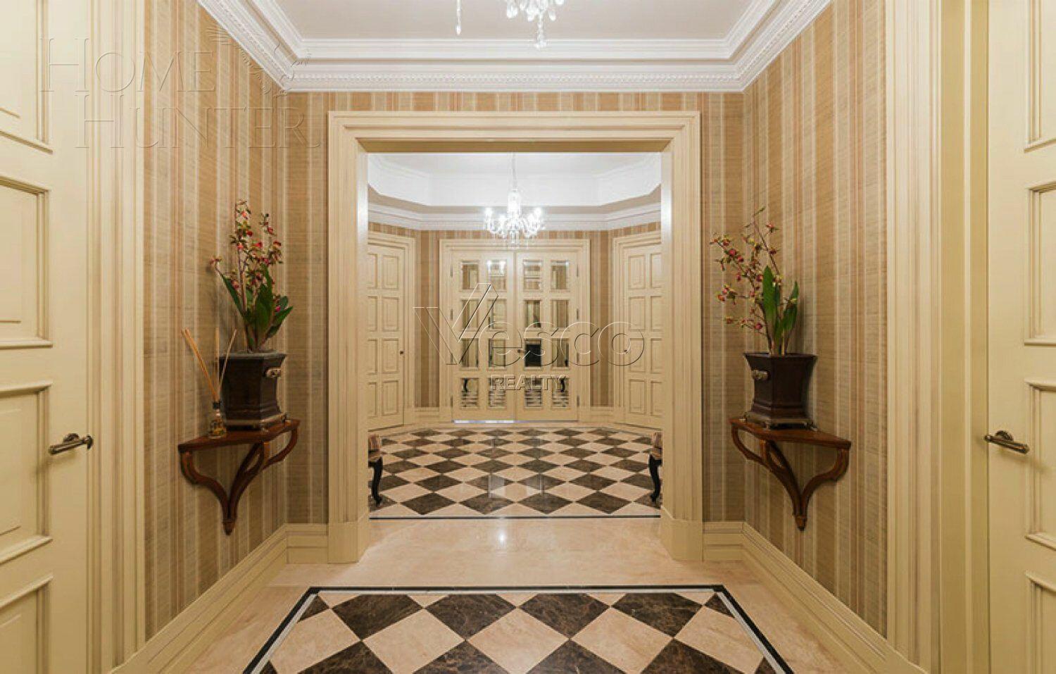 2-этажный коттедж 500 м² с отделкой