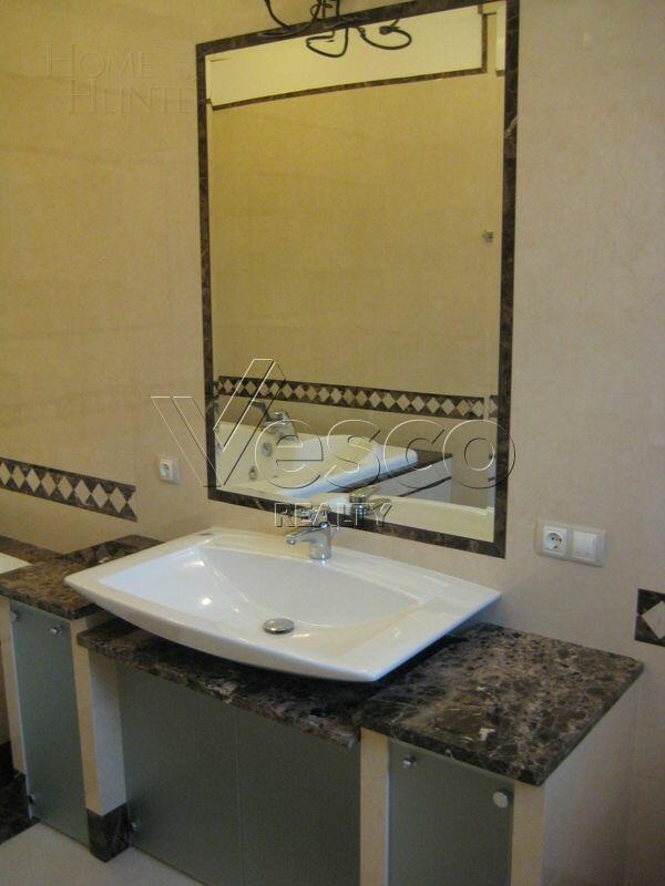 2-этажный коттедж 650 м² с отделкой