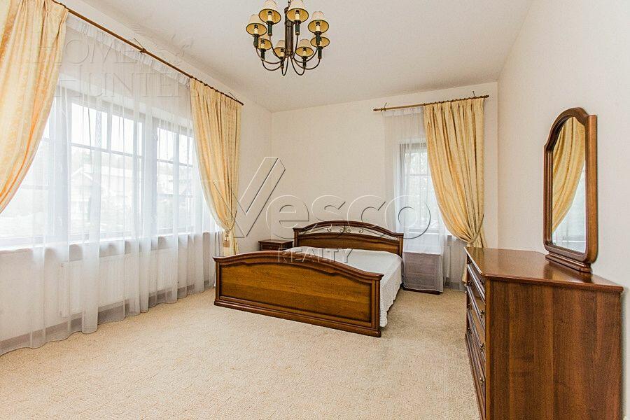 2-этажный коттедж 720 м² с отделкой