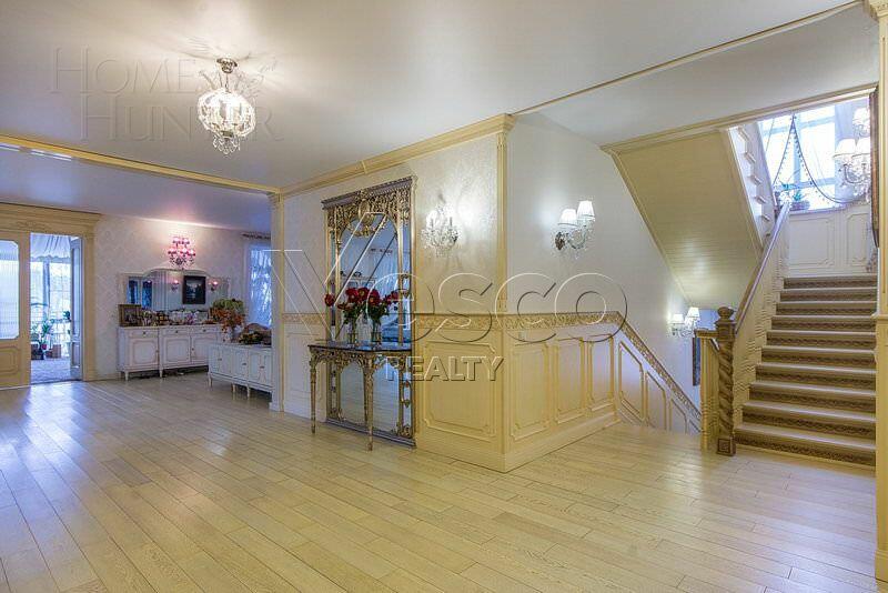 2-этажный коттедж 980 м² с отделкой