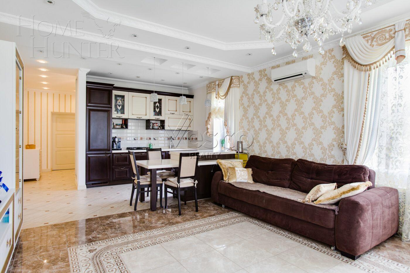 2-этажный коттедж 500 м² с отделкой