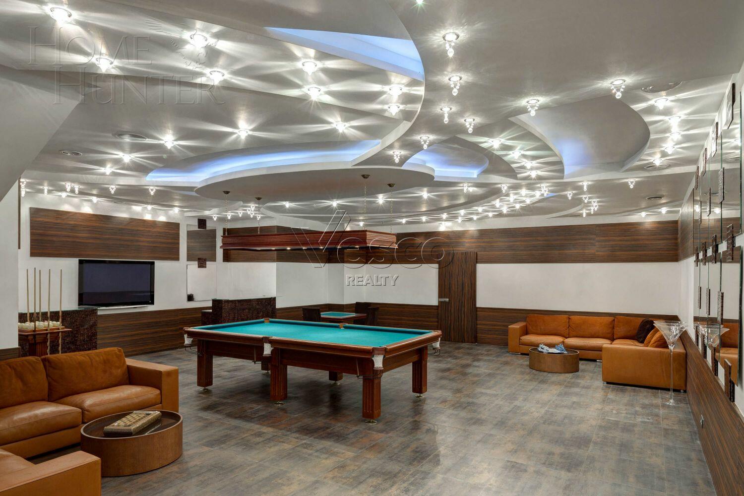 2-этажный коттедж 1 200 м² с отделкой