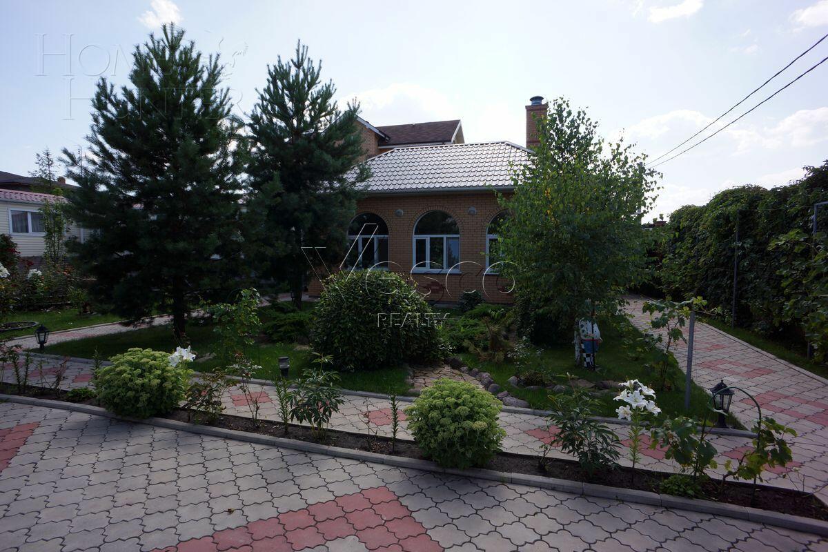 2-этажный коттедж 500 м² с отделкой