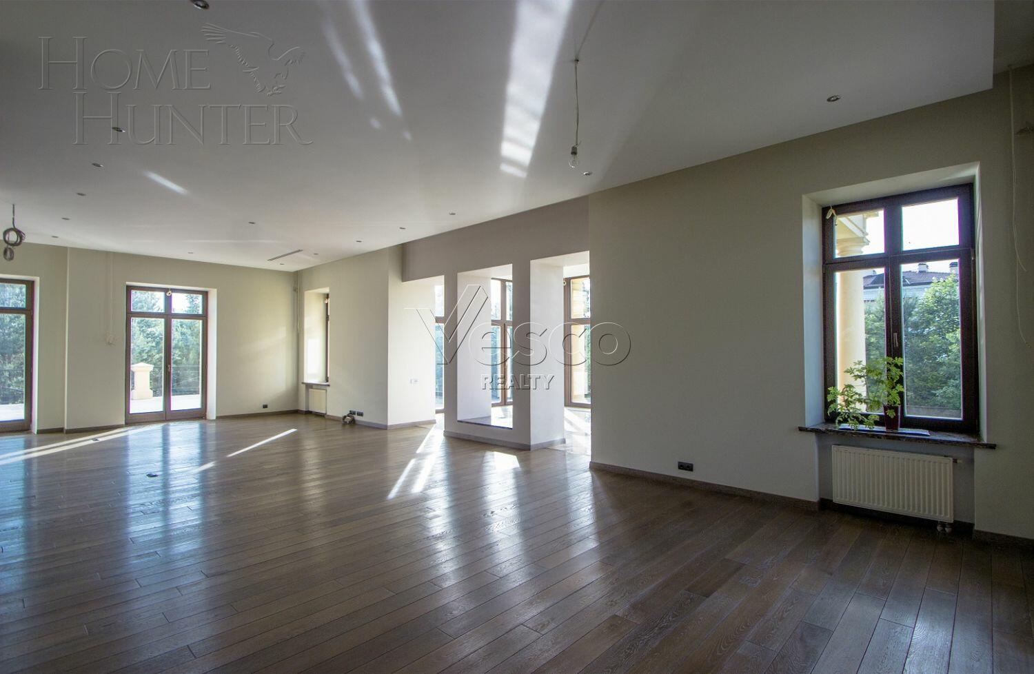 2-этажный коттедж 800 м² с отделкой