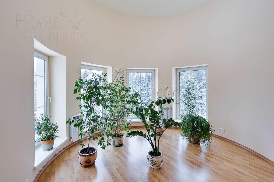 2-этажный коттедж 678 м² с отделкой