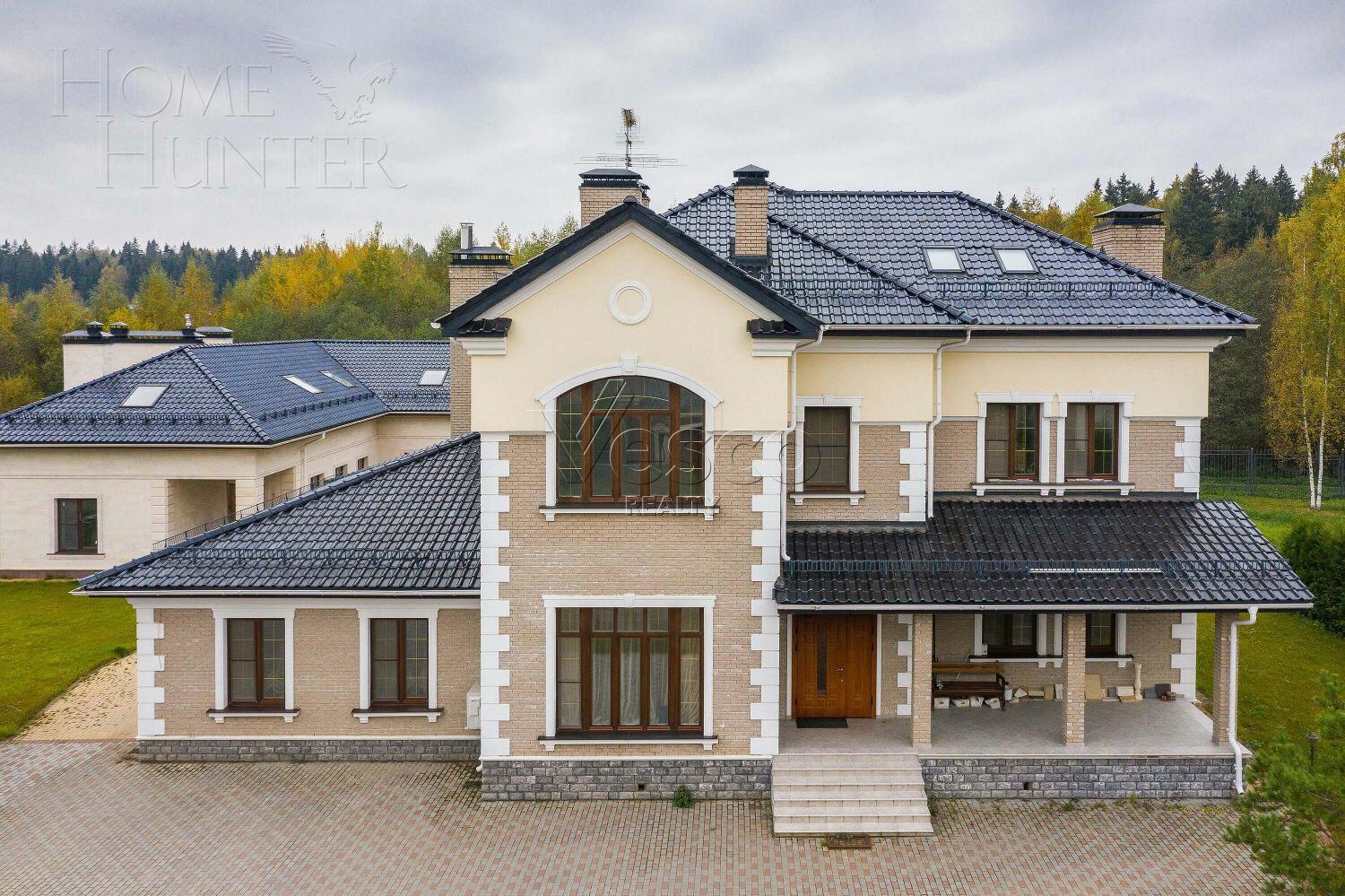 2-этажный коттедж 1 000 м² с отделкой