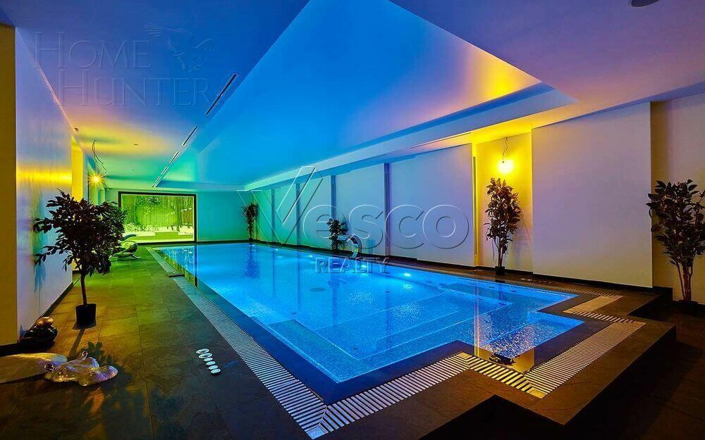 2-этажный коттедж 1 372 м² с отделкой