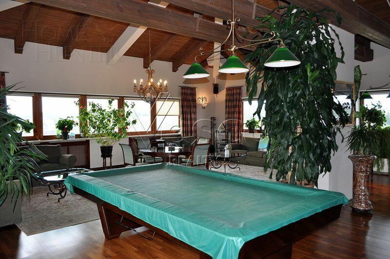 3-этажный коттедж 800 м² с отделкой