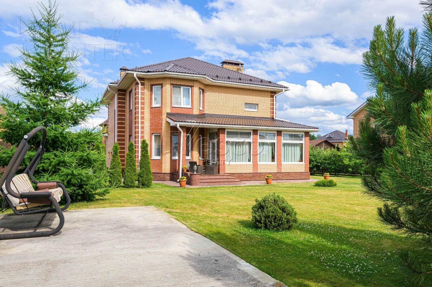 2-этажный коттедж 420 м² с отделкой