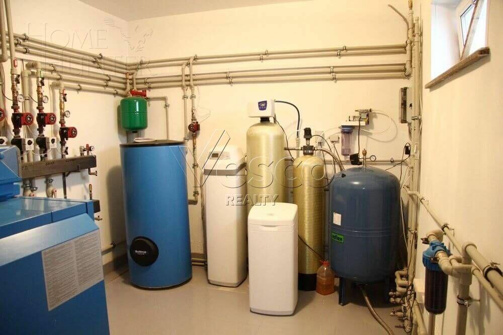 2-этажный коттедж 650 м² с отделкой