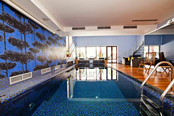 2-этажный коттедж 860 м² с отделкой