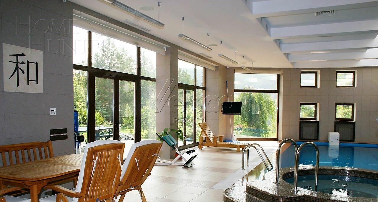 2-этажный коттедж 1 200 м² с отделкой