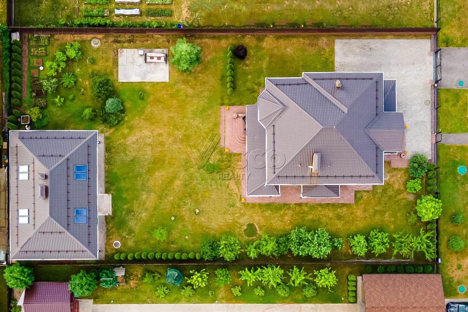 2-этажный коттедж 420 м² с отделкой