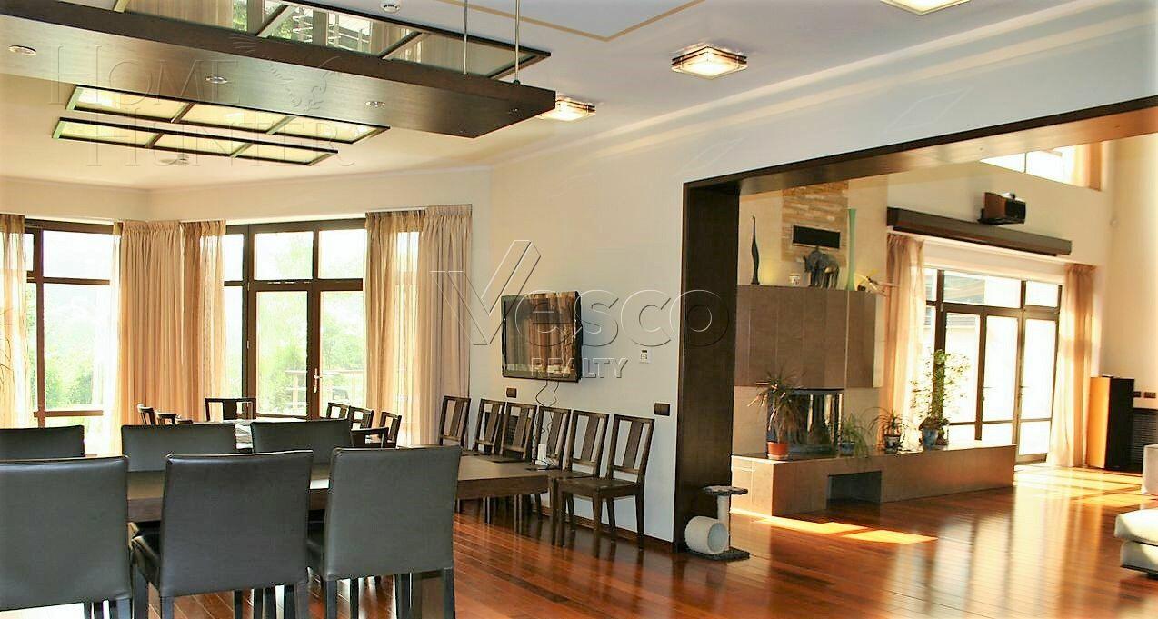 2-этажный коттедж 1 200 м² с отделкой