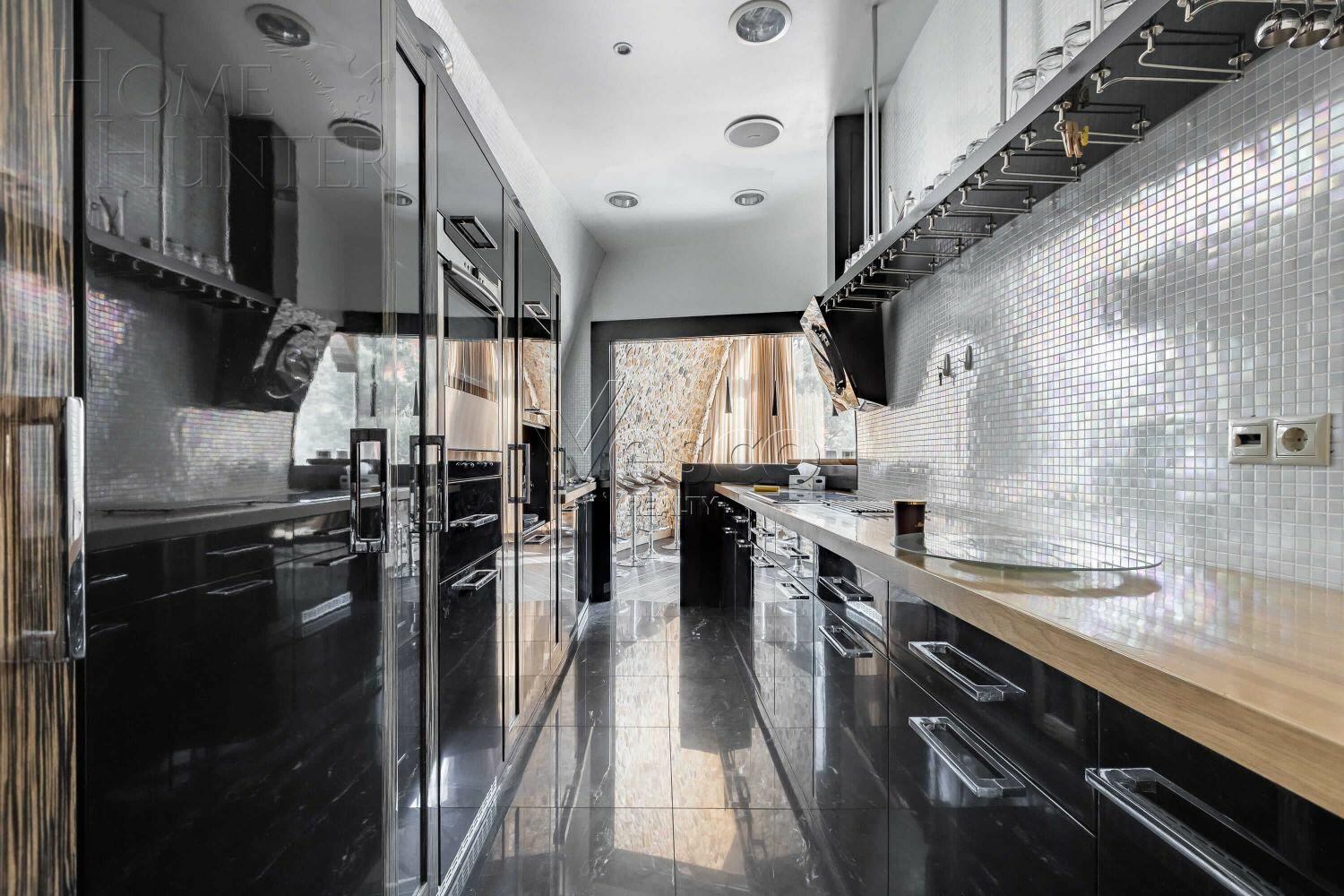 2-этажный коттедж 410 м² с отделкой