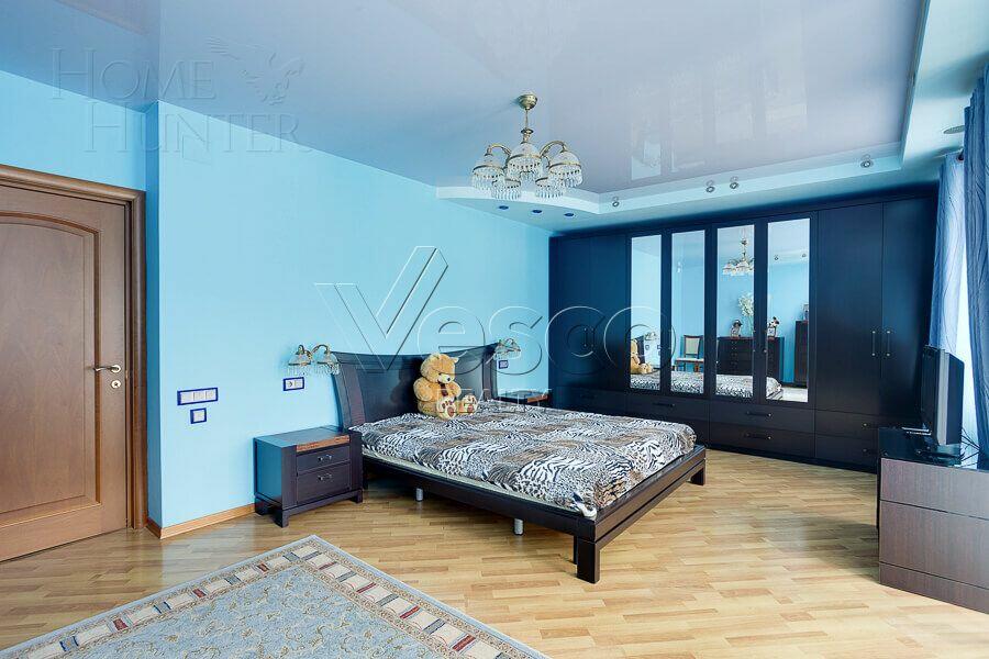 2-этажный коттедж 678 м² с отделкой