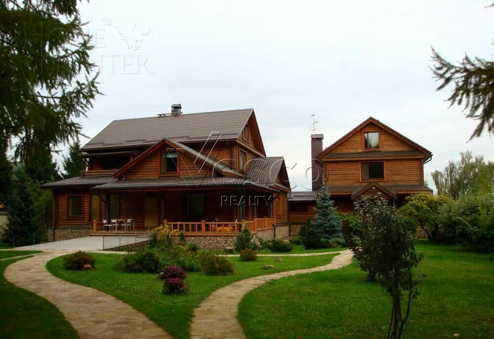 2-этажный коттедж 1 100 м² с отделкой