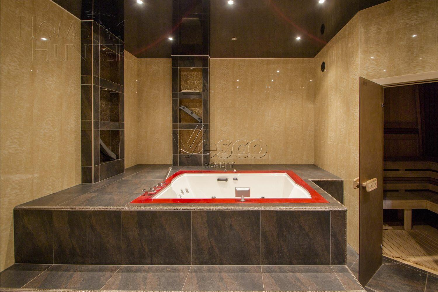 2-этажный коттедж 800 м² с отделкой