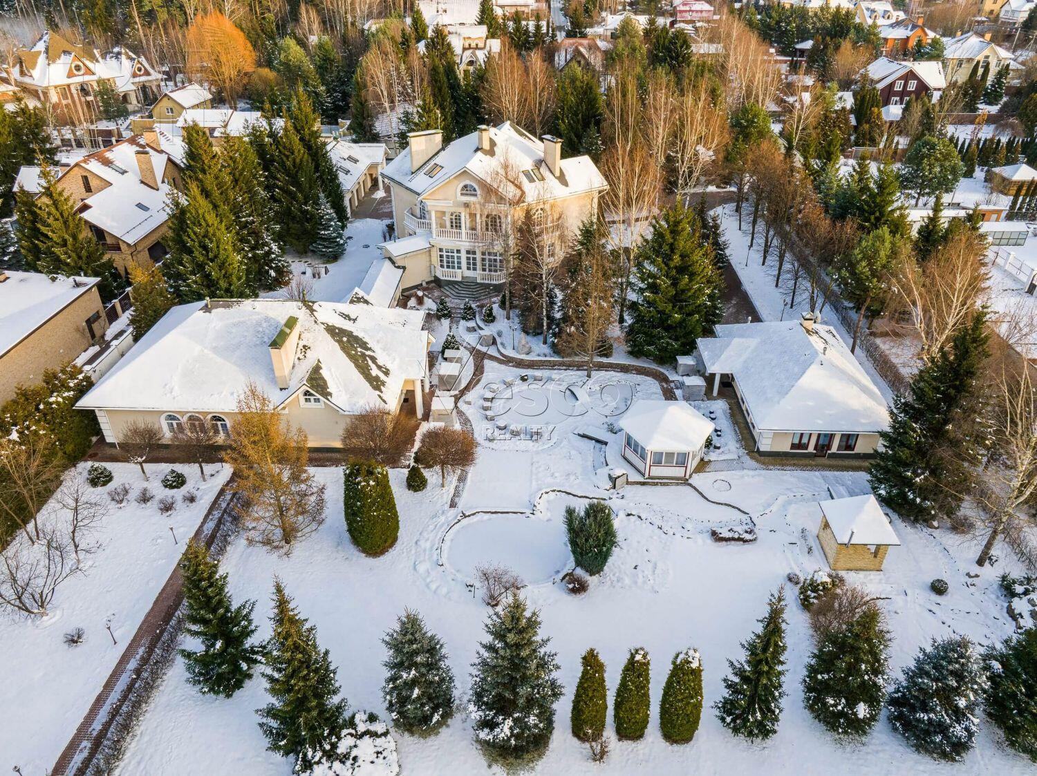 2-этажный коттедж 1 720 м² с отделкой