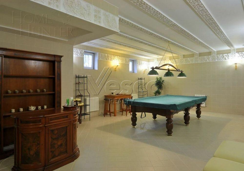 2-этажный коттедж 800 м² с отделкой