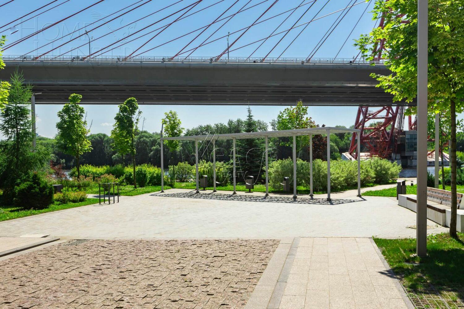 4-УРОВНЕВЫЙ ОСОБНЯК БЕЗ ОТДЕЛКИ 840 М² НА 1 ЭТАЖЕ