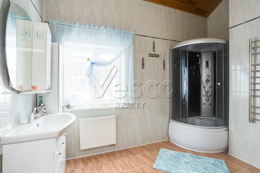 1-этажный коттедж 300 м² с отделкой