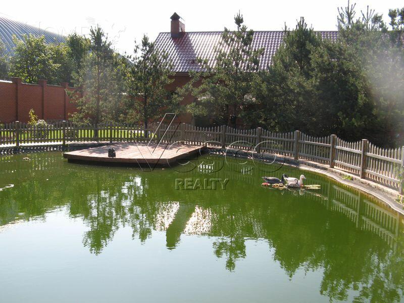 3-этажный коттедж 1 200 м² с отделкой