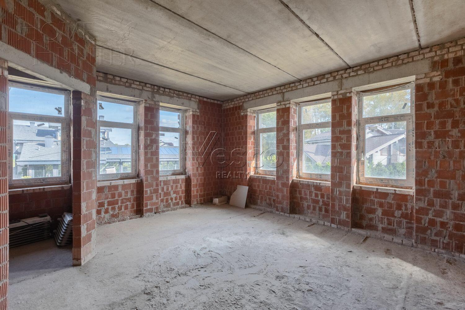 2-этажный коттедж 272 м² без отделки